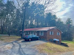 3977 Warren Dr, Granite Falls, NC 28630