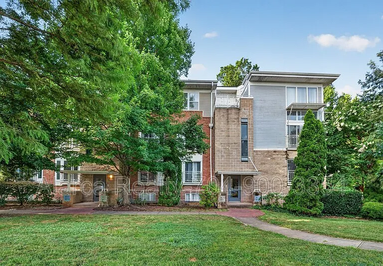 3809 Picasso Ct — Photo 1