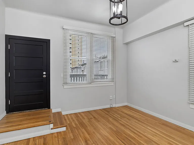 3843 Park Blvd #6 — Photo 7