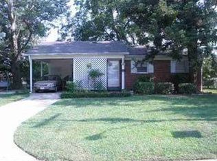 227 Meadowridge Dr, Warner Robins, GA 31093