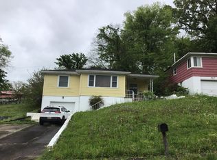 817 46th St, Fairfield, AL 35064