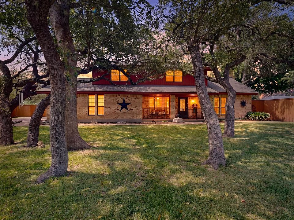 1st image of 3311 Sesbania Dr