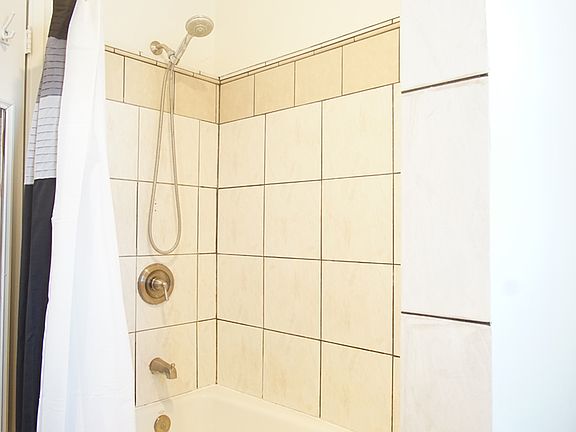 1 6470 bath 2_06232025