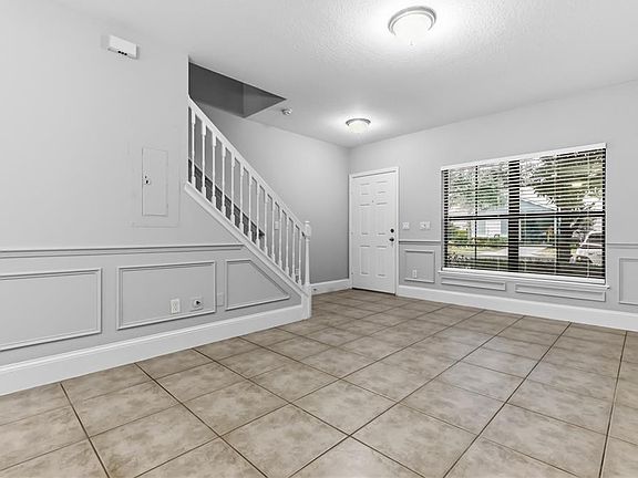 3rd image of 1251 TRILLIUM PARK LANE