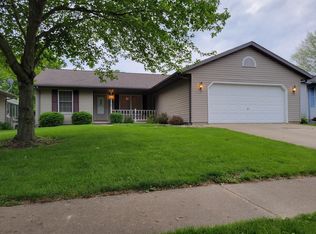 3809 Grouse Rd, Springfield, IL 62707
