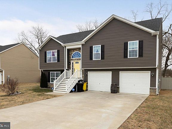2nd image of 127 Owl Ave