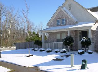 8603 Griffin Park Dr, Cordova, TN 38018