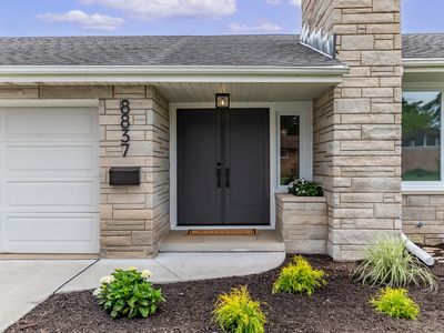 8837 Parkway Dr, Highland, IN, 46322