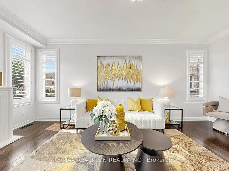 7 Military Ct — Photo 9