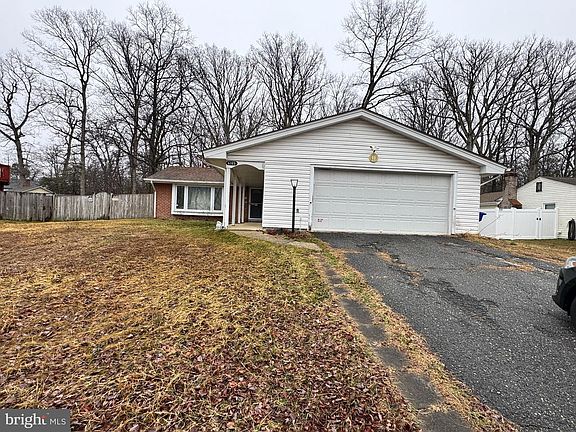 2nd image of 6323 Josephine Rd