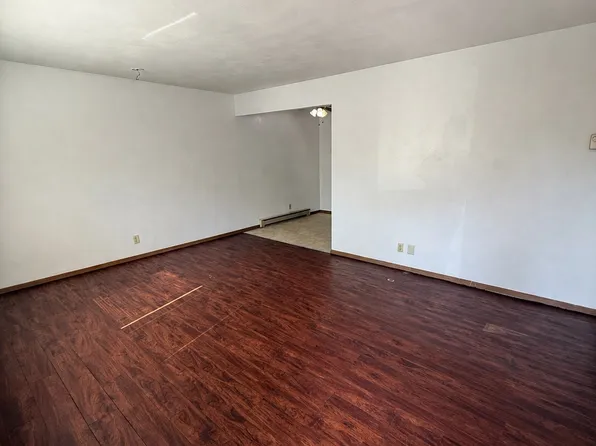 2131 E Belle Ave #C, Belleville, IL 62221