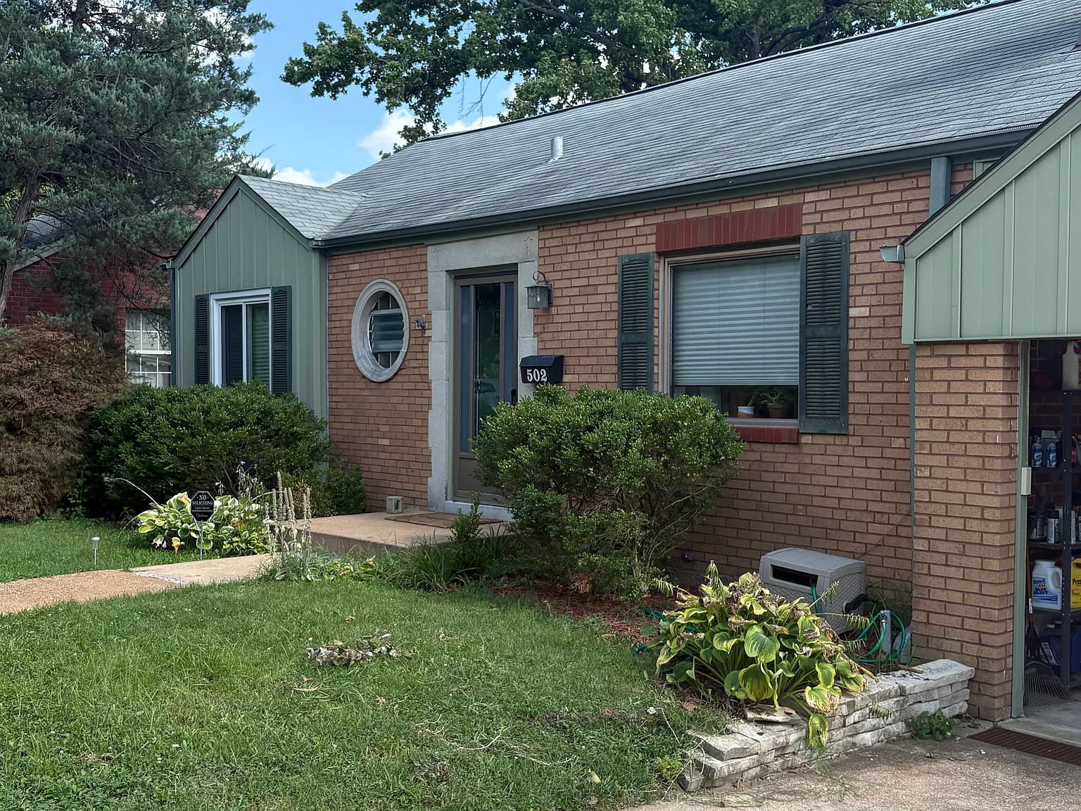 2 bed, 1139 sqft, $1,900 — Photo 4