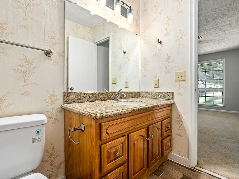 1309 Sanders St — Photo 11