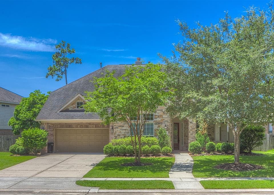 1st image of 17007 Mariposa Grove Ln