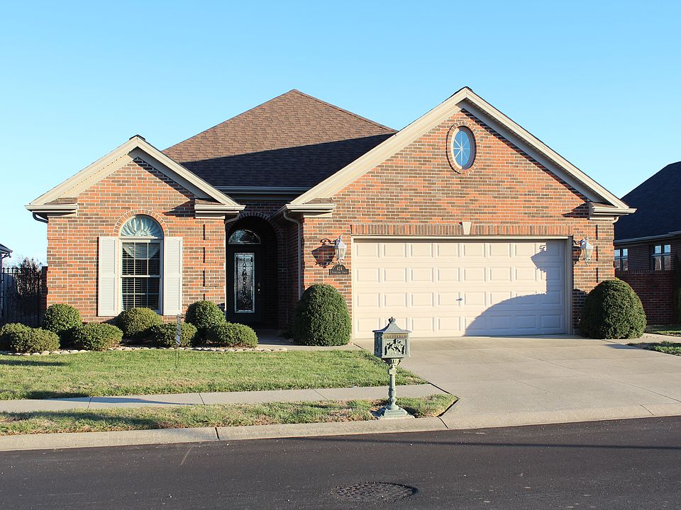 1st image of 424 Stableford Cir