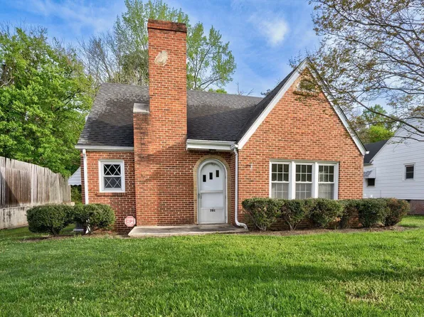 701 E Nash St, Nashville, NC 27856