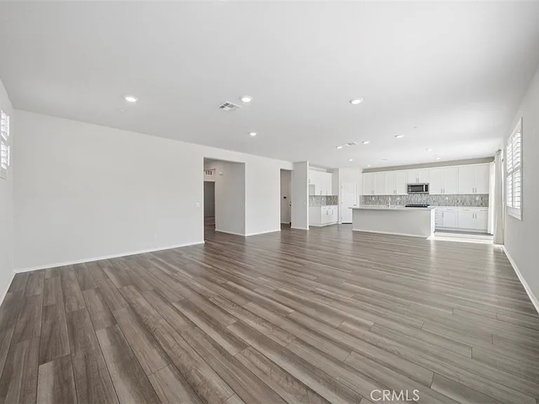 32839 Waylon Ct — Photo 8