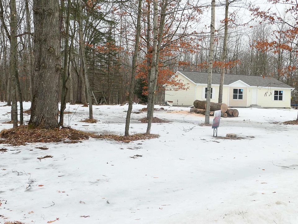 1039 York Dr, Lake Isabella, MI 48893 Zillow