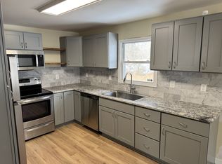 510 10th St, Gibsonville, NC 27249