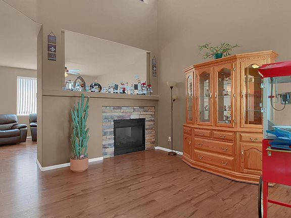 2nd image of 1791 Woodpark Dr