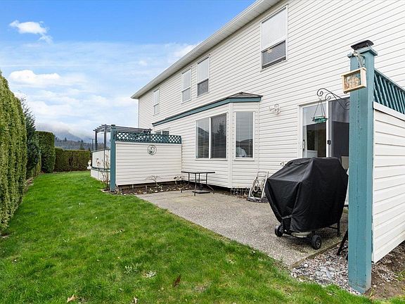 3rd image of 6434 Vedder Rd #23