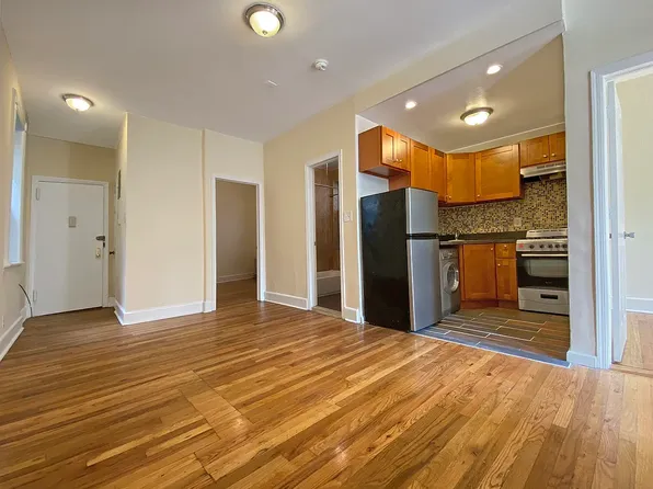 454 West 57th Street image 1 of 10