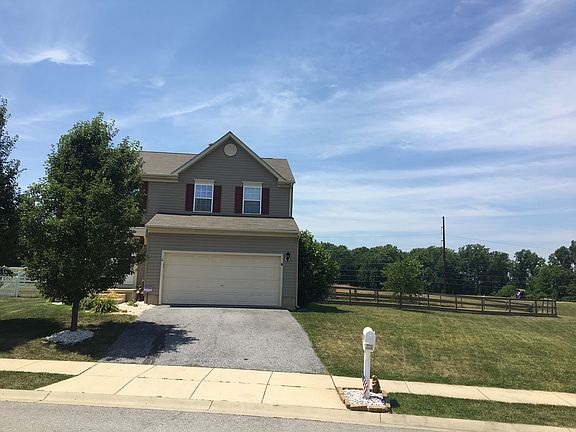 2nd image of 148 Tweedsmere Dr