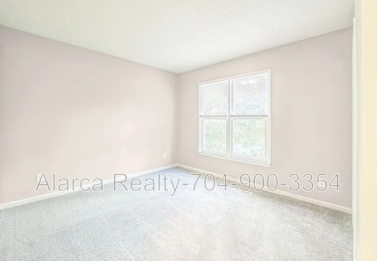 3136 Driftwood Dr #A — Photo 10