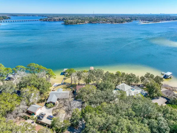 1802 23rd St, Niceville, FL 32578