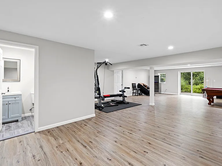 27 Ringwood Ln — Photo 17