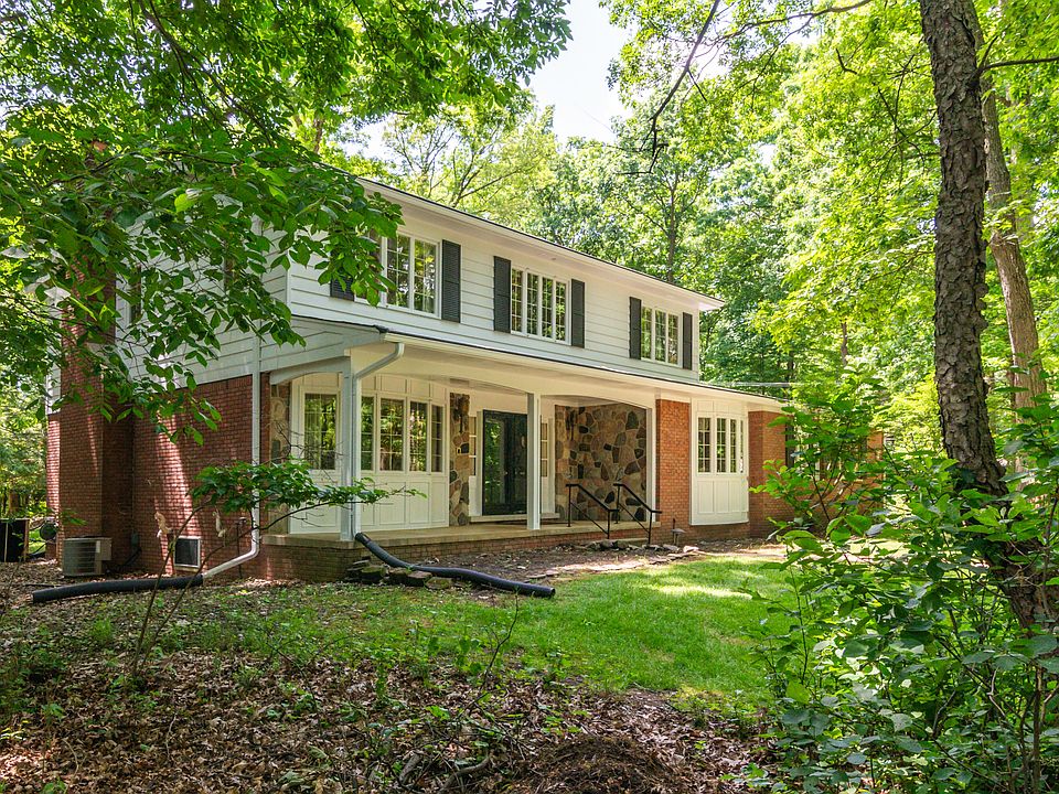 1st image of 2235 Blueberry Ln