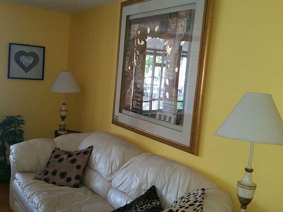 2nd image of 1537 Chesapeake Ave