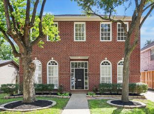 4215 Law St, Houston, TX 77005