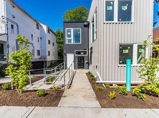 Beautiful Brand New Boutique Apartment Community, Seattle, WA 98144
