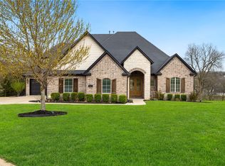 1273 Trail Dr, Fayetteville, AR 72703