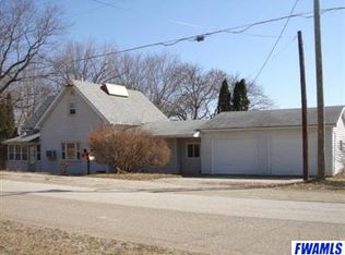 8473 N Roanoke Rd, Roanoke, IN 46783