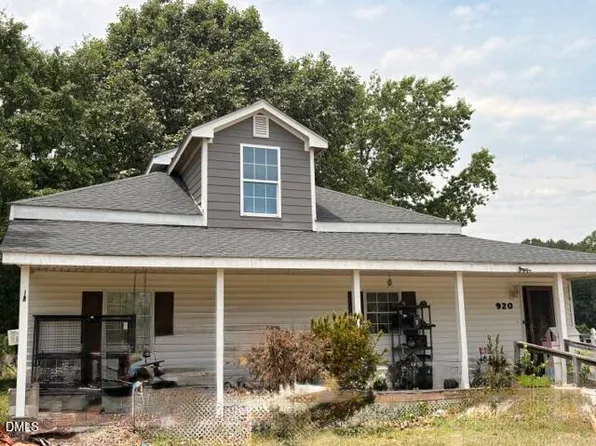 920 Cheves Rd, Zebulon, NC 27597