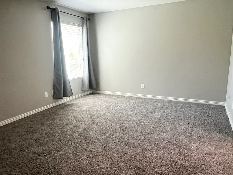 1927 E Hampton Ave #257 — Photo 10