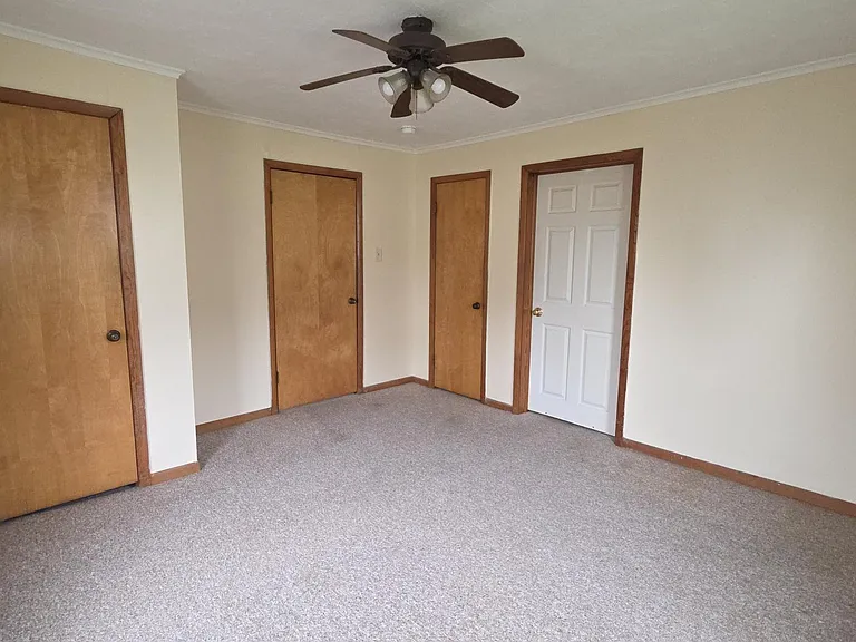 1001 N State St — Photo 8