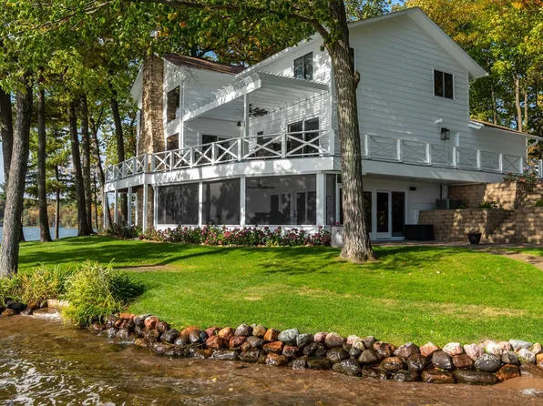 1339 Hungerford Point, Saint Croix Falls, WI 54024