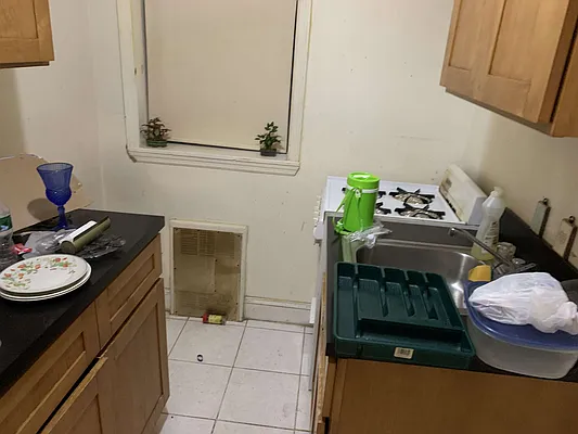 Rented by Tapiro Realty | media 3