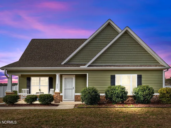 202 Asheberne Drive, Washington, NC 27889
