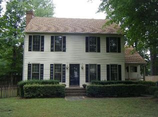 1600 Shadymist Ct, North Chesterfield, VA 23235