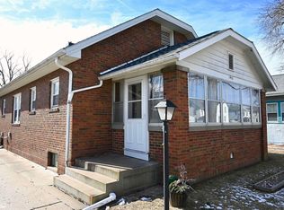 1406 Avenue C, Fort Madison, IA 52627