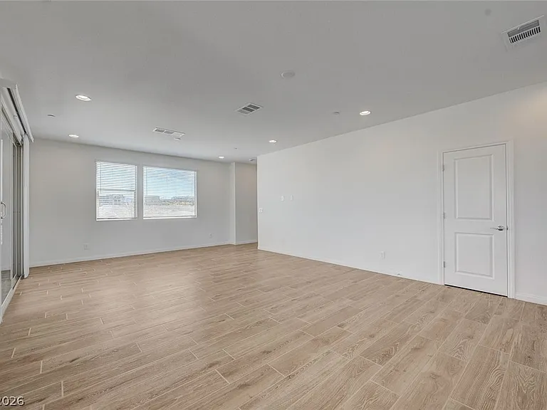 11636 Fleet Wing Ave — Photo 3