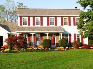 6 Fox Hill Dr, Fairport, NY 14450