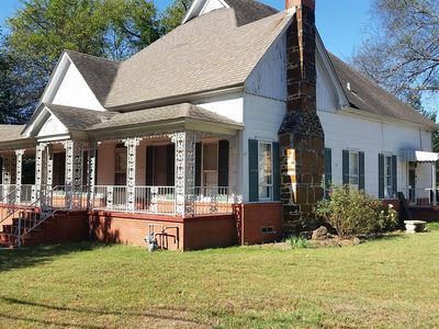 409 N Main St, Gladewater, TX, 75647