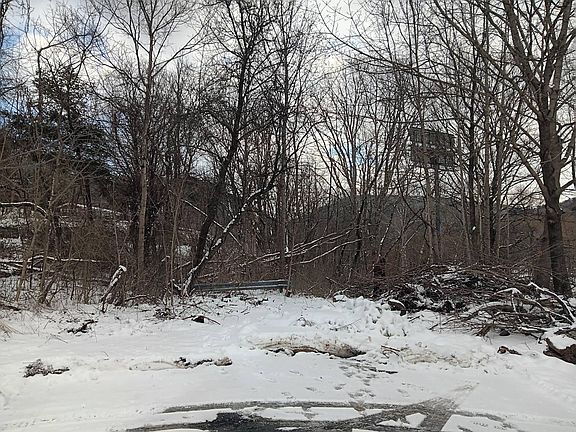 3rd image of 0 Pleasant Valley Rd