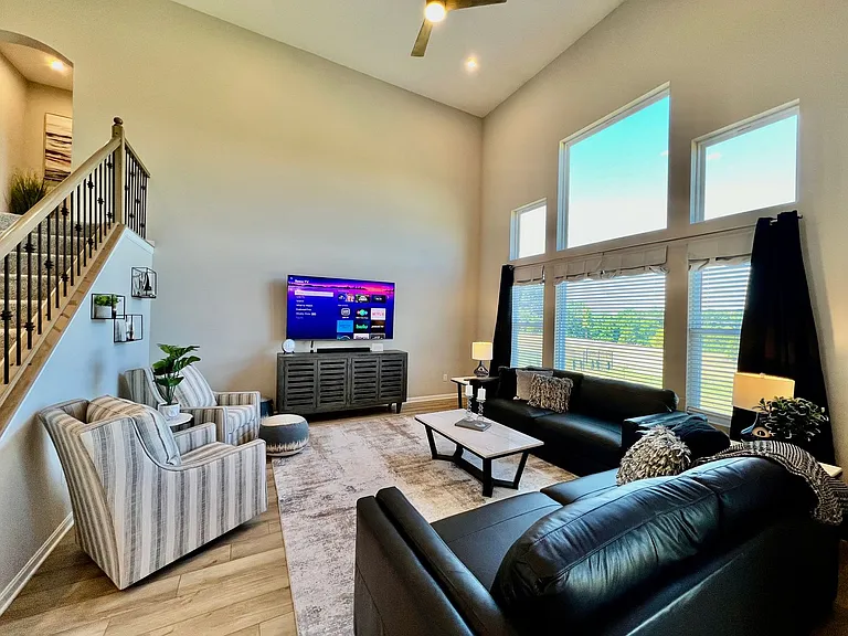 1825 Archerfield Pl — Photo 5