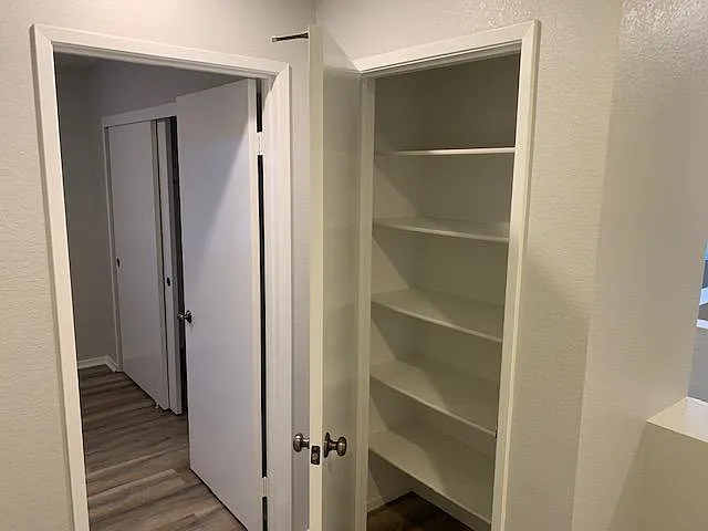 1615 Carriage Cir — Photo 13